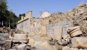 Anahita Temple Kermanshah