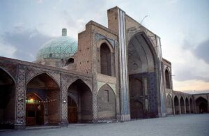 (Masjid-e-Jameh Atiq Qazvin-min