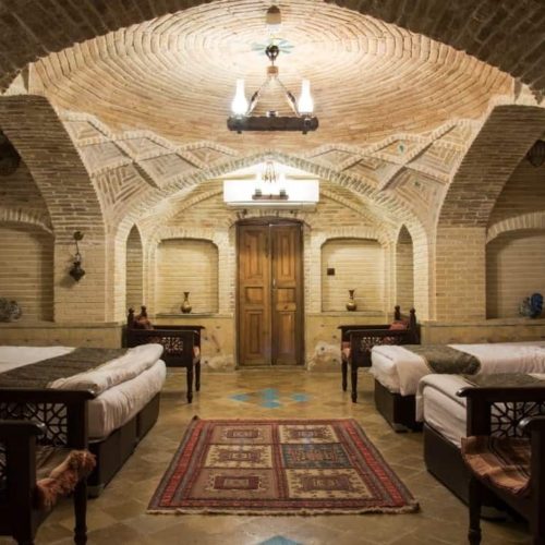 Khatereh room-Atigh hotel-Isfahan