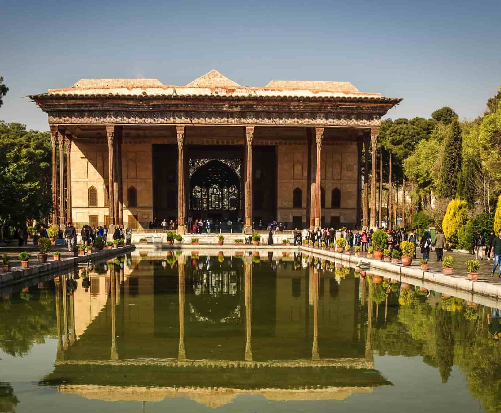 chehel_sotoun_palace, Isfahan attraction, Travel to Iran, Iran tour, Iran travel agency,