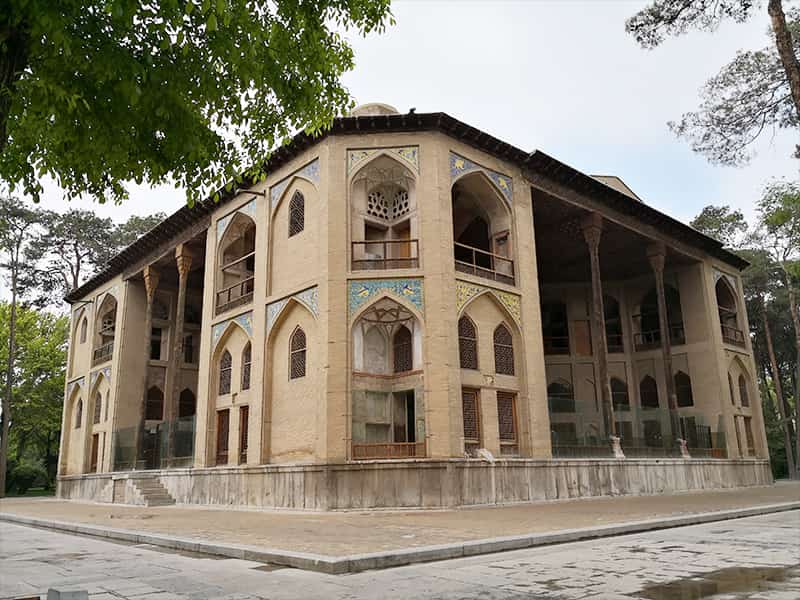Hasht Behesht palace, Isfahan attraction, Travel to Iran, Iran tour, Iran travel agency,