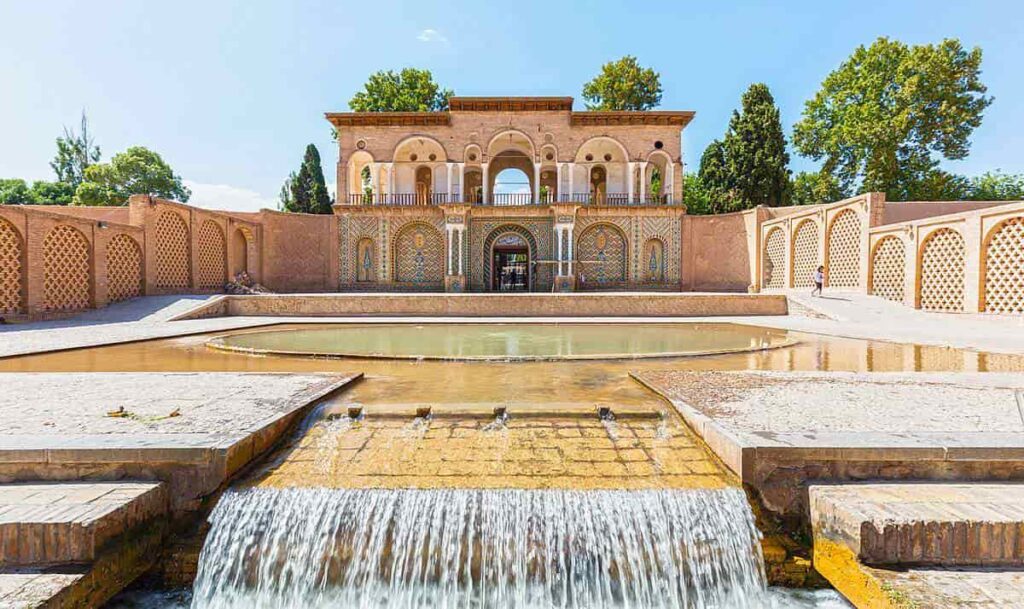 shazdeh_garden(_bagh-e_shazdeh), Kerman attraction, Travel to Iran, Iran tour, Iran travel agency,