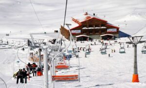 tochal-ski-resort-Tehran-