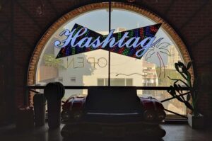 Hashtag restaurant kish-min